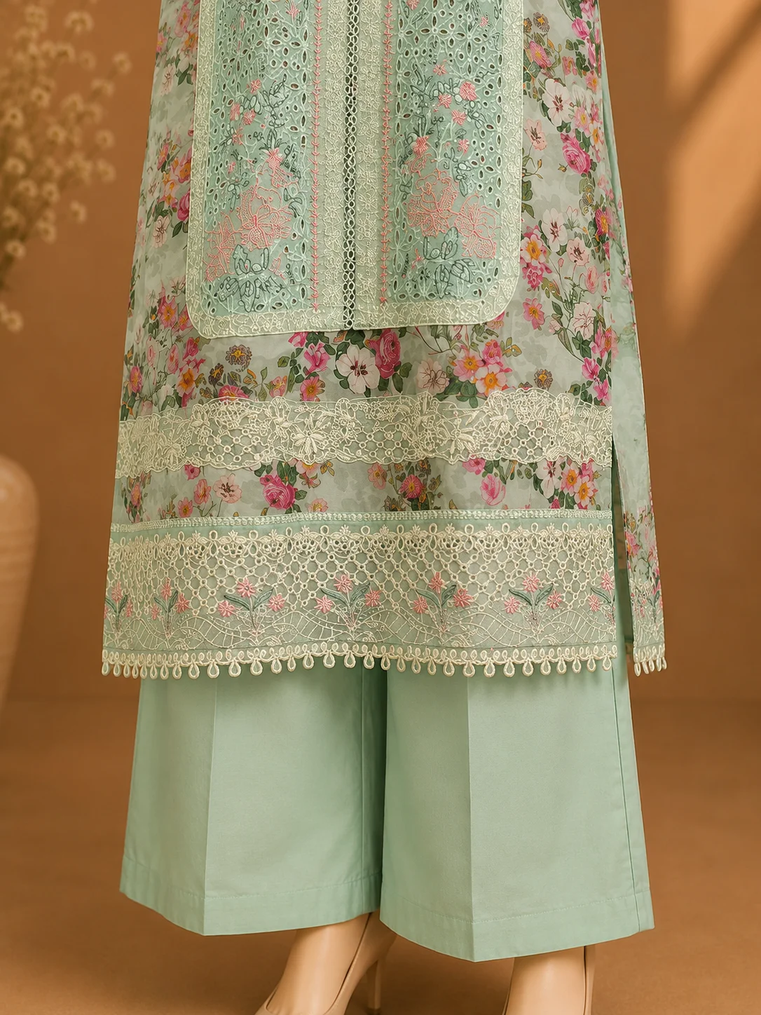 3 Piece - Embroidered cotton Suit - Image 3