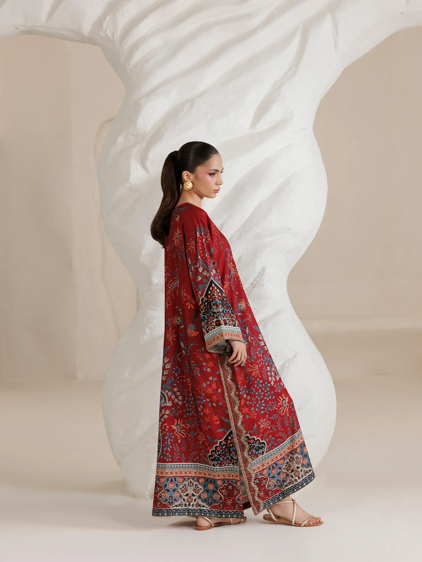 -03 - KAFTAN Hover