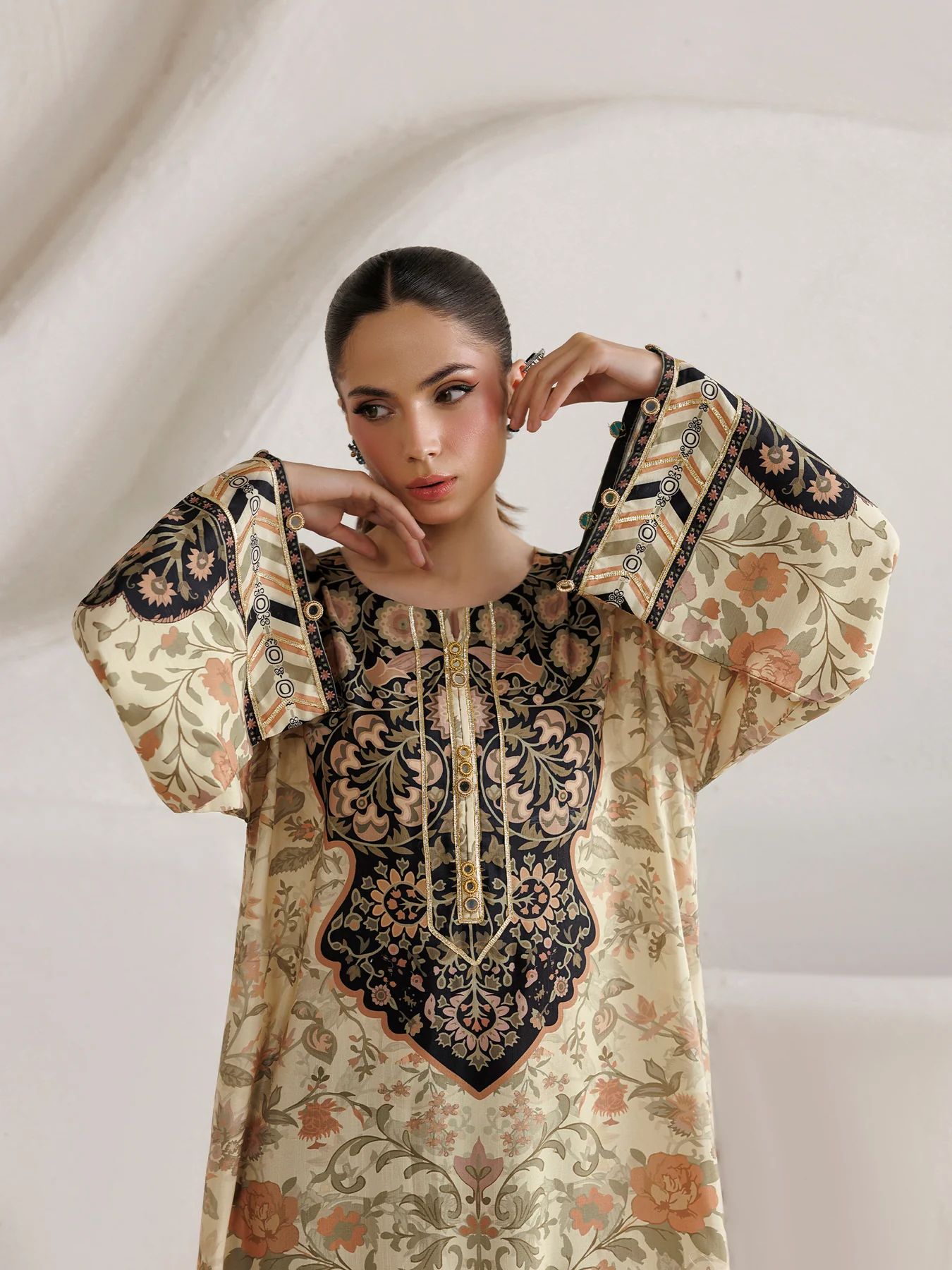 -05- KAFTAN - Image 7