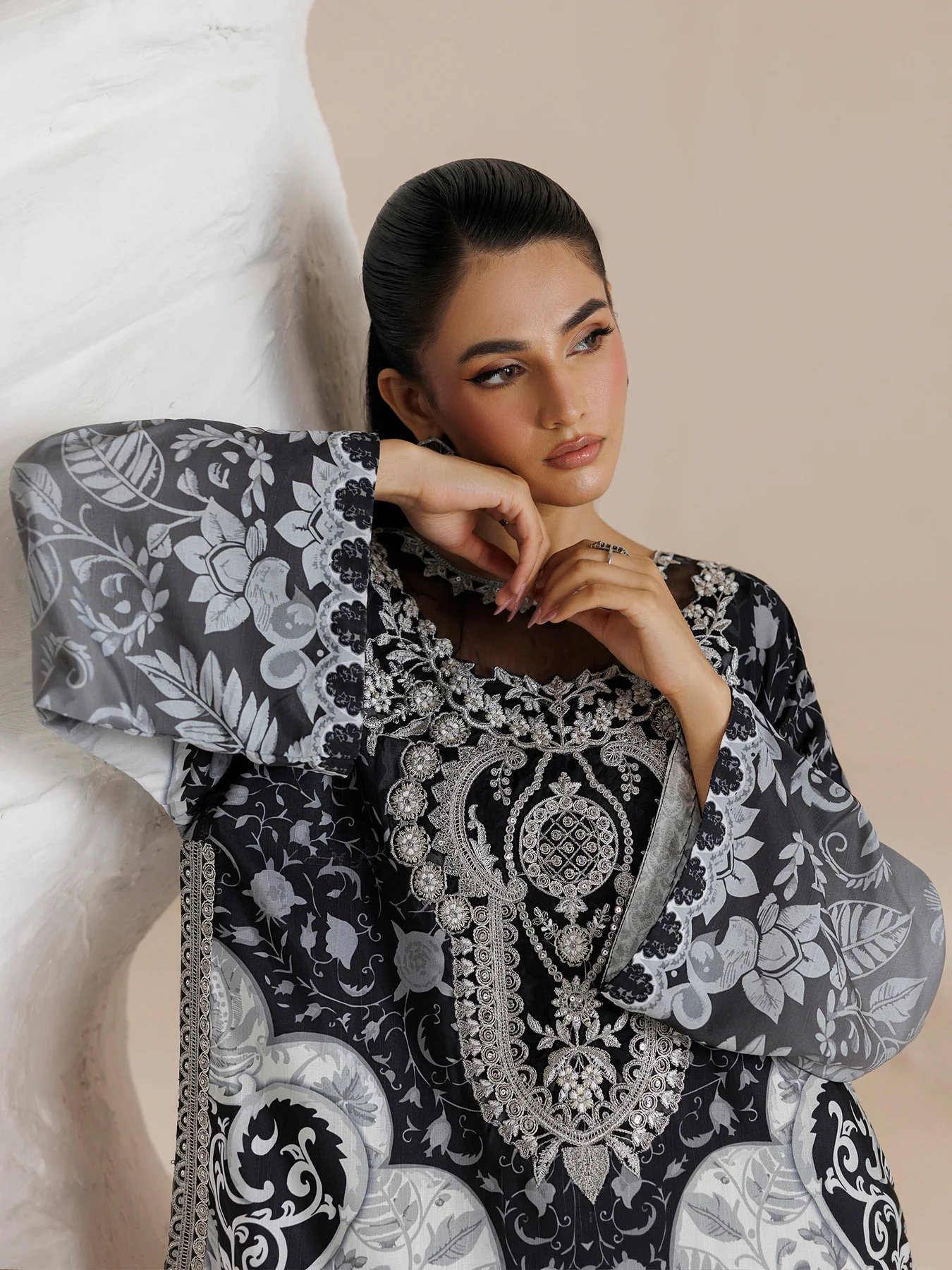 -06-KAFTAN - Image 3
