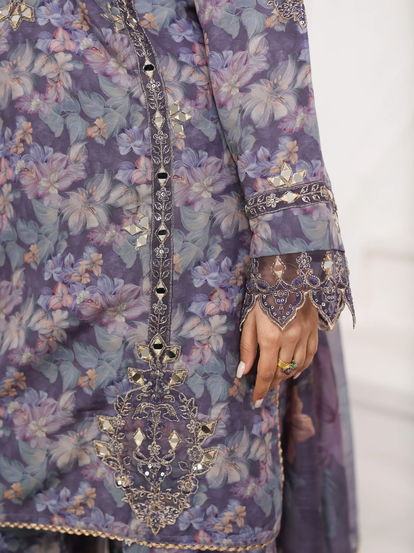 (BLP03) 3 Piece - Embroidered Printed  SUIT - Image 2